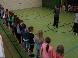 13 Aufstellen an der Linie